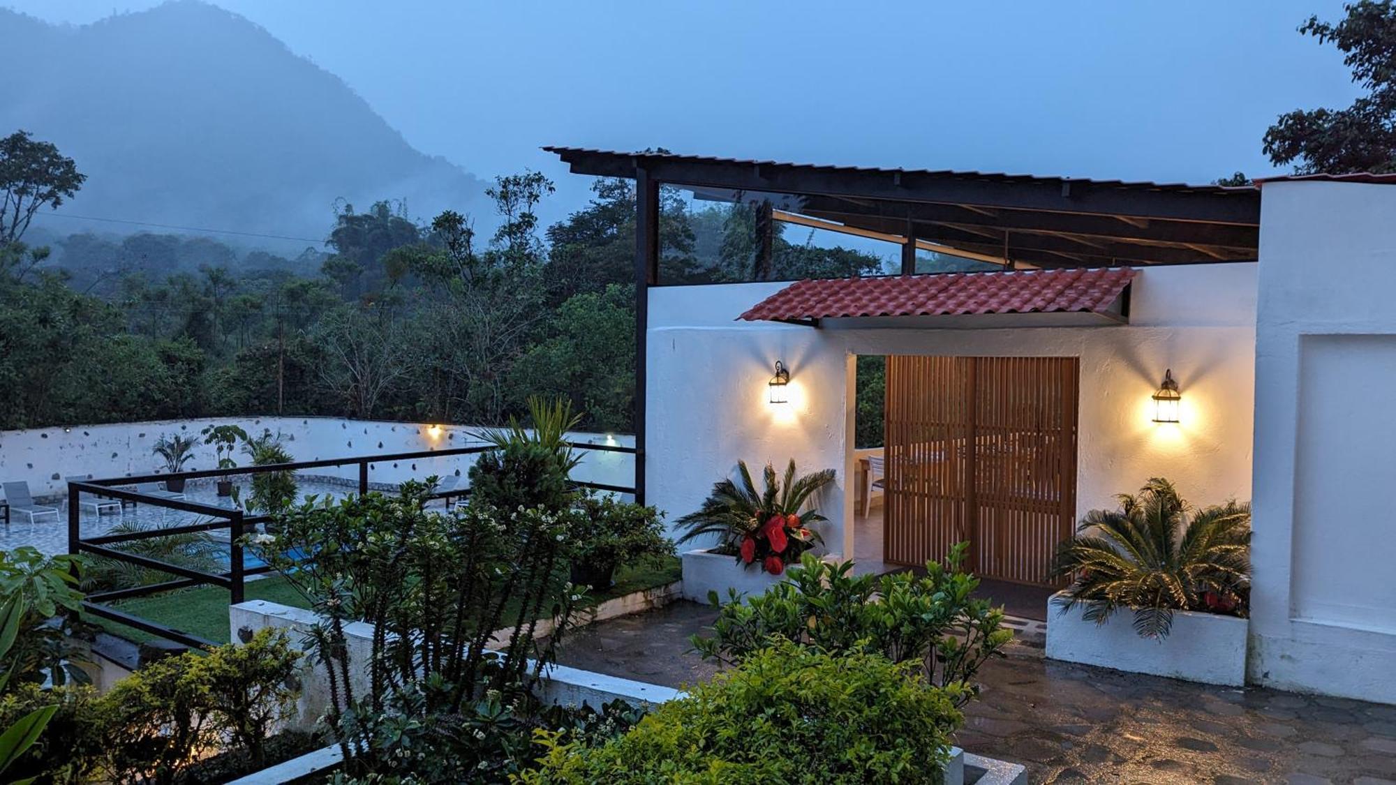 Las Terrazas De Dana Boutique Lodge & Spa Mindo Buitenkant foto